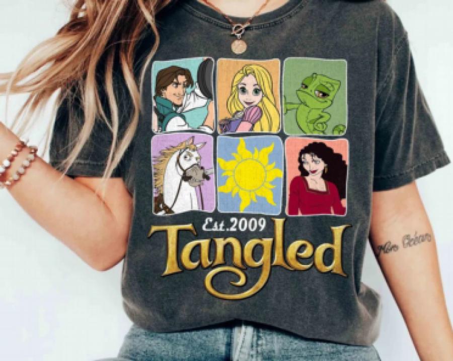 Disney Tangled Characters Group Shot Est 2009 Retro Shirt, Rapunzel Flynn Rider Tee, Magic Kingdom Disneyland Family Vacation Holiday Gift